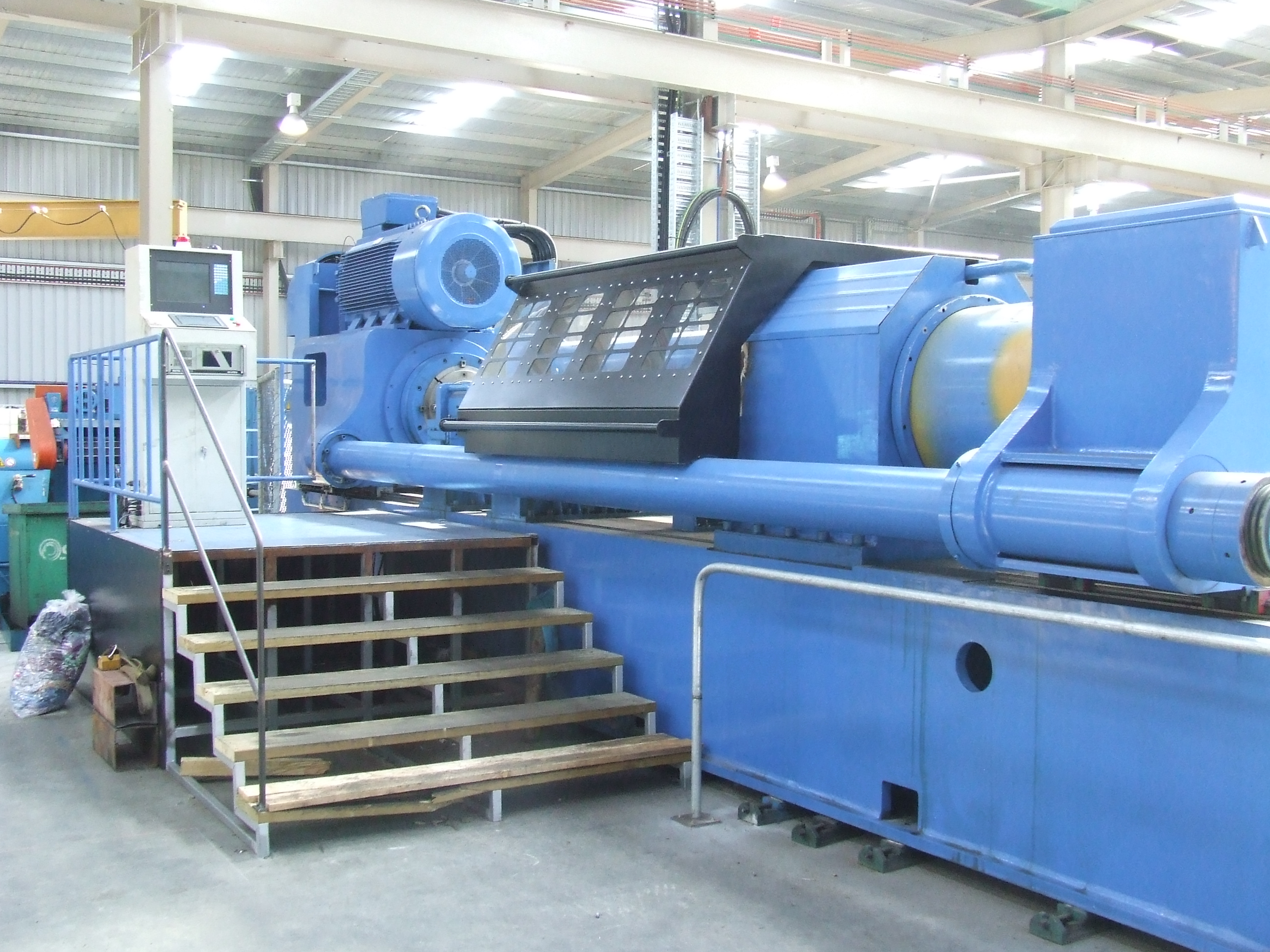 650 Tonne Friction Welder